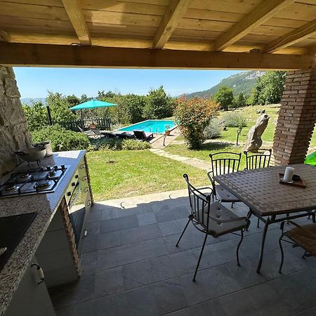Villa Mavrici, Neighbors Free Buzet Exterior foto